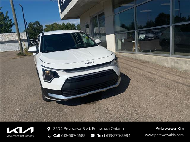 2026 Kia Niro Plug-In Hybrid LX (Stk: 26033) in Petawawa - Image 1 of 33 2026 Kia Niro Plug-In Hybrid LX (Stk: 26033) in Petawawa - Image 1 of 33