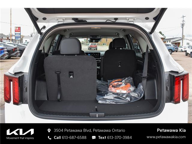 2025 Kia Sorento Plug-In Hybrid EX (Stk: 25170) in Petawawa - Image 10 of 39
