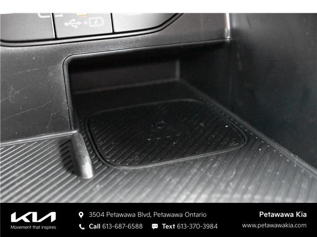 2025 Kia Sorento Plug-In Hybrid EX (Stk: 25170) in Petawawa - Image 33 of 39