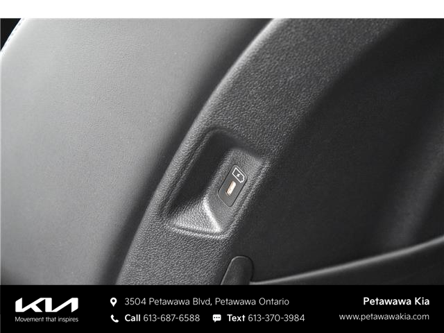 2025 Kia Sorento Plug-In Hybrid EX (Stk: 25170) in Petawawa - Image 39 of 39