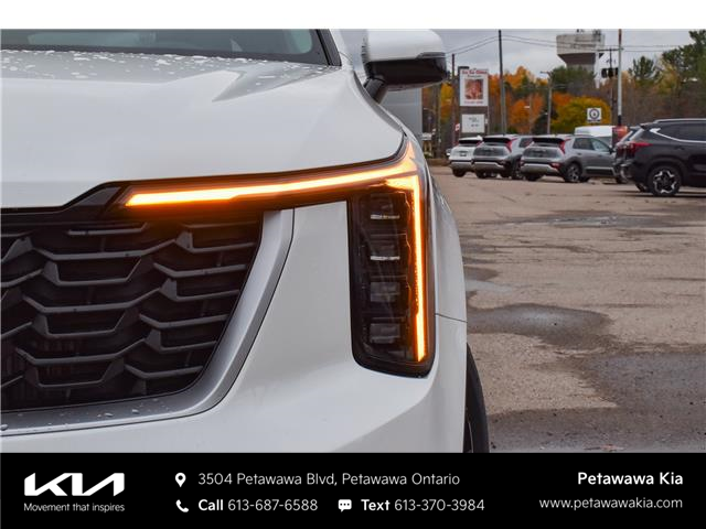 2025 Kia Sorento Plug-In Hybrid EX (Stk: 25193) in Petawawa - Image 2 of 36