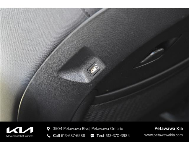 2024 Kia Carnival LX (Stk: P0805) in Petawawa - Image 36 of 37