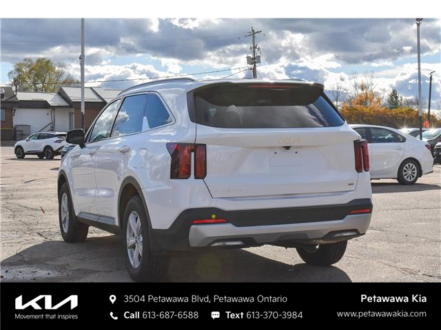 2024 Kia Sorento 2.5L LX (Stk: P0799) in Petawawa - Image 6 of 36