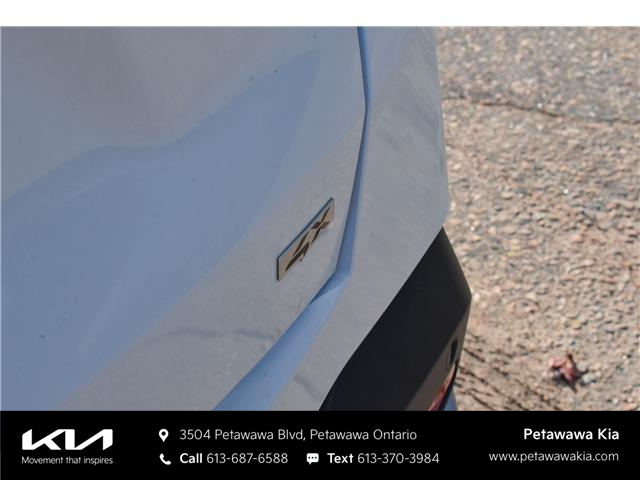 2024 Kia Sorento 2.5L LX (Stk: P0799) in Petawawa - Image 9 of 36