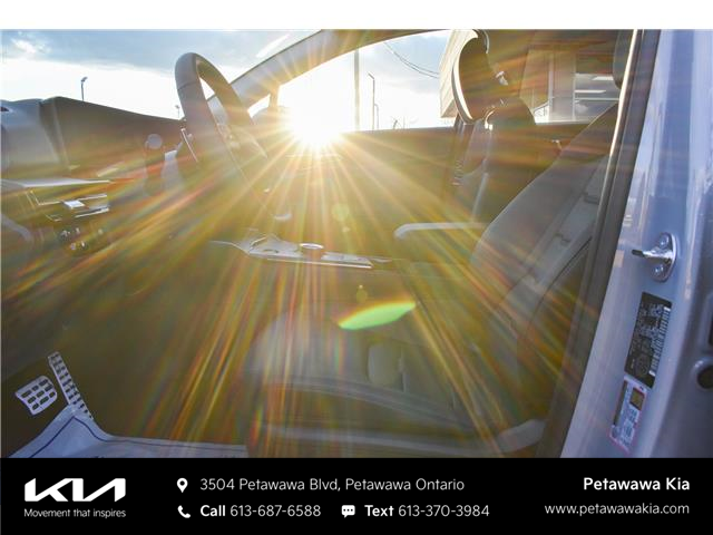 2026 Kia Sportage Plug-In Hybrid EX Premium (Stk: 26073) in Petawawa - Image 17 of 36