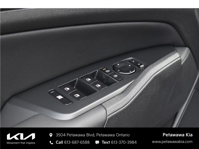 2026 Kia Sportage Plug-In Hybrid EX (Stk: 26075) in Petawawa - Image 14 of 35