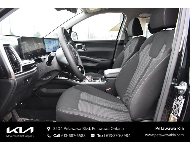 2024 Kia Sorento 2.5L LX (Stk: P0798) in Petawawa - Image 17 of 37