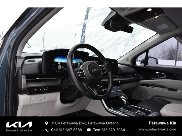 2022 Kia Carnival EX+ (Stk: 26069A) in Petawawa - Image 16 of 41