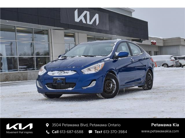2017 Hyundai Accent SE (Stk: 26096A) in Petawawa - Image 1 of 29