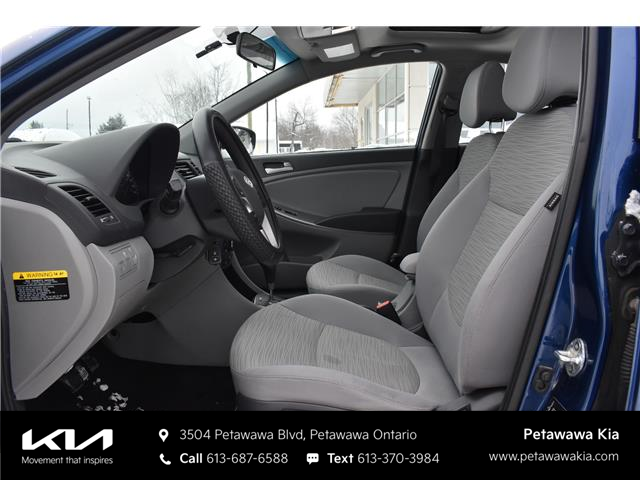 2017 Hyundai Accent SE (Stk: 26096A) in Petawawa - Image 14 of 29