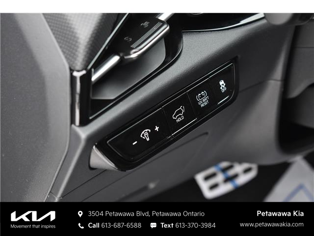 2026 Kia Niro SX (Stk: 26053) in Petawawa - Image 15 of 41