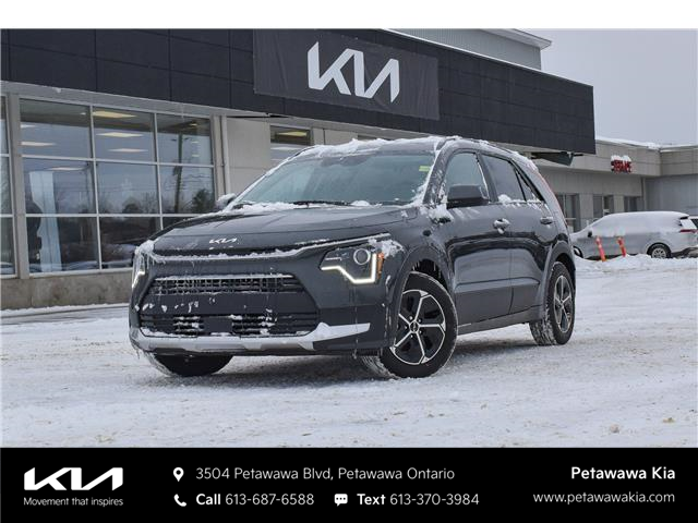 2026 Kia Niro EX Premium (Stk: 26061) in Petawawa - Image 1 of 40