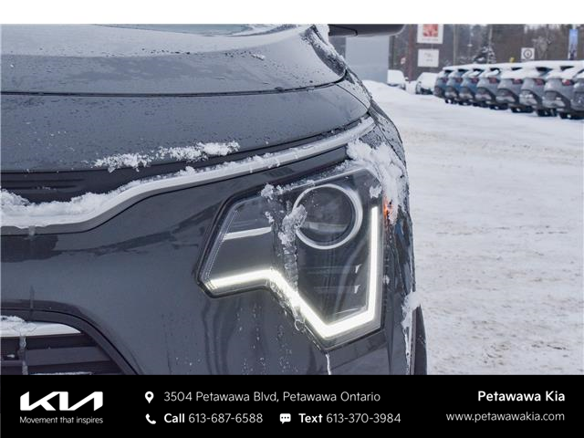 2026 Kia Niro EX Premium (Stk: 26061) in Petawawa - Image 2 of 40