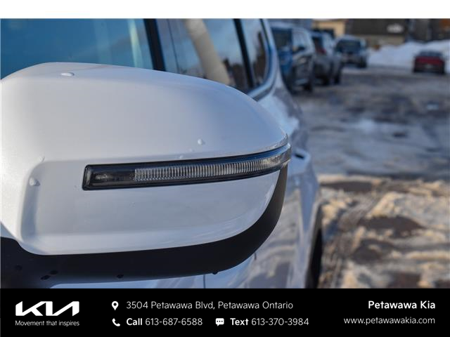 2025 Kia Telluride EX (Stk: 25215) in Petawawa - Image 4 of 42