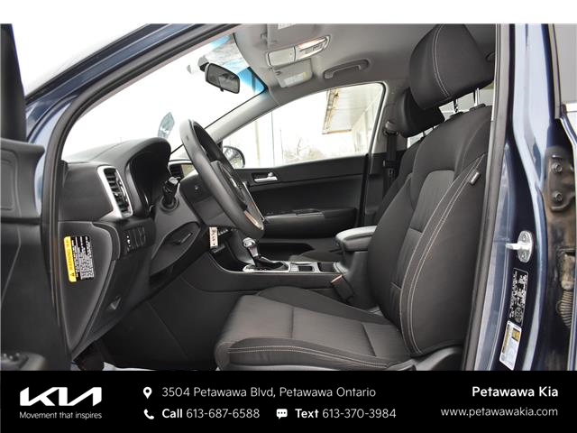 2021 Kia Sportage LX (Stk: 26107A) in Petawawa - Image 16 of 33