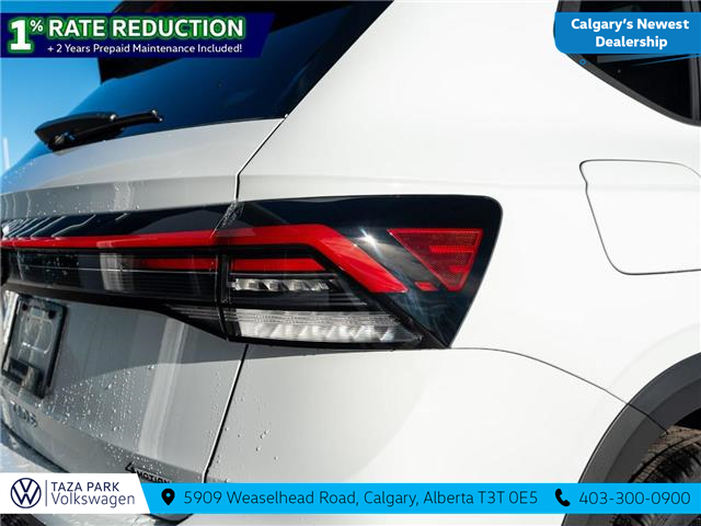 2026 Volkswagen Taos Comfortline Black Edition (Stk: TT-008) in Calgary - Image 10 of 24
