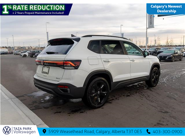 2026 Volkswagen Taos Comfortline Black Edition (Stk: TT-007) in Calgary - Image 5 of 25