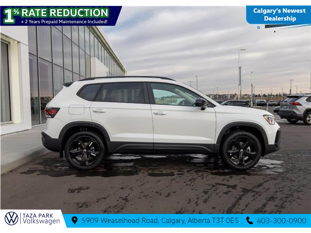 2026 Volkswagen Taos Comfortline Black Edition (Stk: TT-010) in Calgary - Image 4 of 25 2026 Volkswagen Taos Comfortline Black Edition (Stk: TT-010) in Calgary - Image 4 of 25