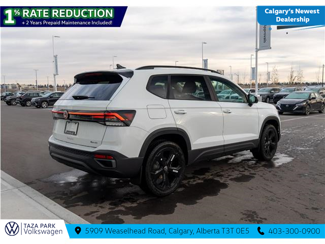 2026 Volkswagen Taos Comfortline Black Edition (Stk: TT-010) in Calgary - Image 5 of 25 2026 Volkswagen Taos Comfortline Black Edition (Stk: TT-010) in Calgary - Image 5 of 25