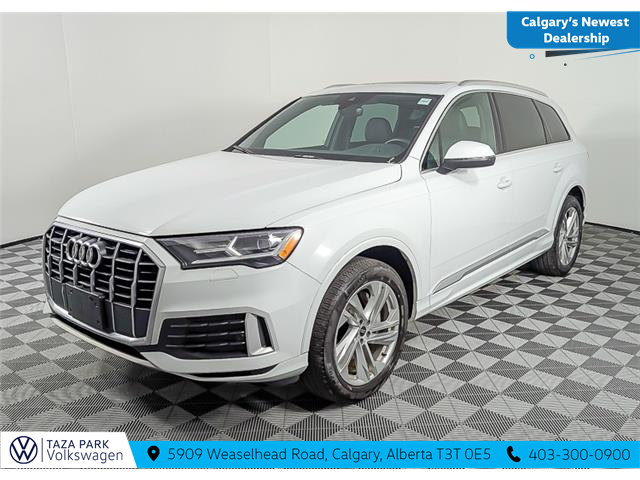 2024 Audi Q7 45 Komfort (Stk: TU0190) in Calgary - Image 1 of 11