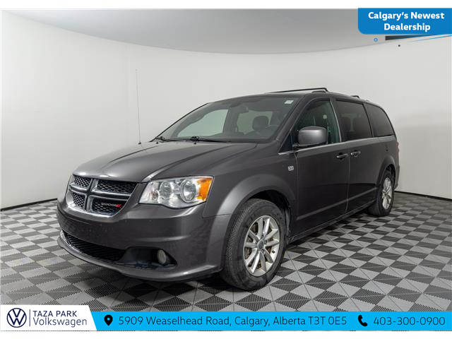 2019 Dodge Grand Caravan 35th Anniversary Edition (Stk: TU0164A) in Calgary - Image 1 of 18