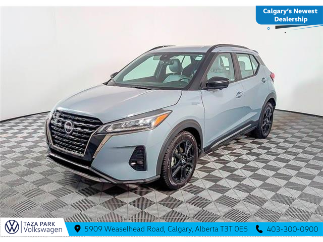 2024 Nissan Kicks SR (Stk: TU0223) in Calgary - Image 1 of 24