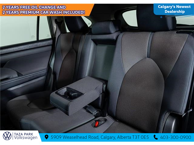 2024 Toyota Highlander LE (Stk: TU0229) in Calgary - Image 25 of 25