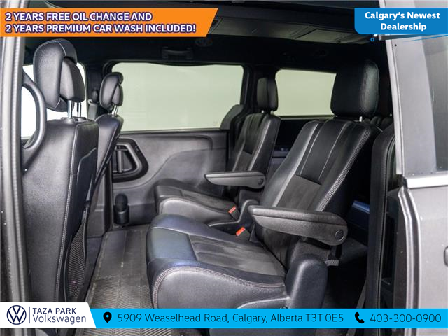 2019 Dodge Grand Caravan 35th Anniversary Edition (Stk: TU0164A) in Calgary - Image 18 of 18