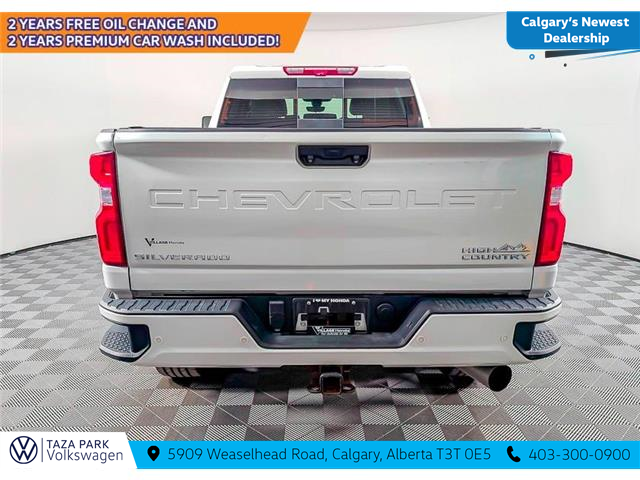 2023 Chevrolet Silverado 3500HD High Country (Stk: TU0222) in Calgary - Image 6 of 22