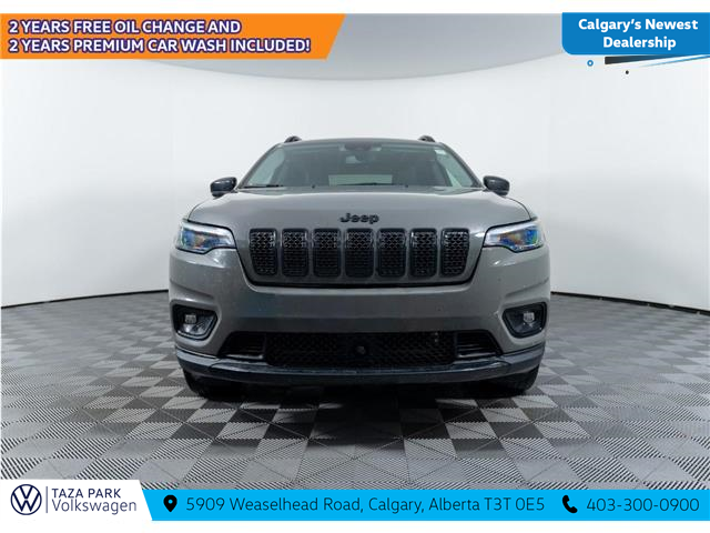 2022 Jeep Cherokee Altitude (Stk: TT-064A) in Calgary - Image 3 of 9 2022 Jeep Cherokee Altitude (Stk: TT-064A) in Calgary - Image 3 of 9