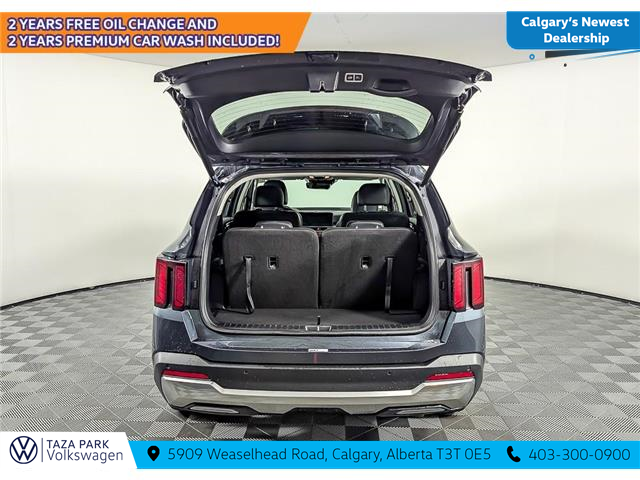 2024 Kia Sorento 2.5T EX (Stk: TU0160) in Calgary - Image 10 of 26