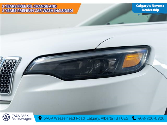 2019 Jeep Cherokee Limited (Stk: TU0191A) in Calgary - Image 11 of 27