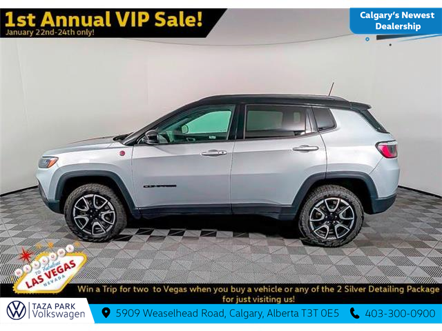 2024 Jeep Compass Trailhawk (Stk: TU0199) in Calgary - Image 8 of 12