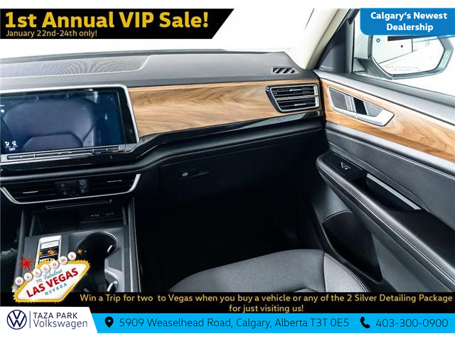 2024 Volkswagen Atlas 2.0 TSI Comfortline (Stk: TU0237) in Calgary - Image 24 of 26