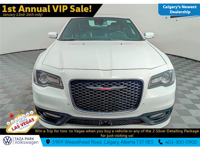2023 Chrysler 300 S (Stk: TU0194) in Calgary - Image 3 of 12