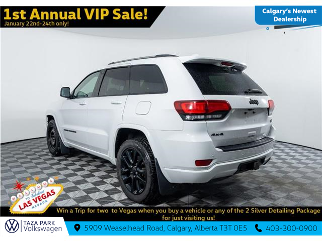 2019 Jeep Grand Cherokee Laredo (Stk: TT-086A) in Calgary - Image 7 of 10