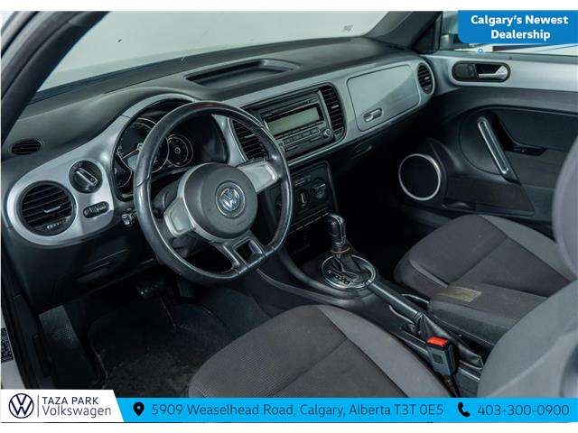 2013 Volkswagen Beetle 2.5L Comfortline (Stk: TT-030A) in Calgary - Image 13 of 22 2013 Volkswagen Beetle 2.5L Comfortline (Stk: TT-030A) in Calgary - Image 13 of 22