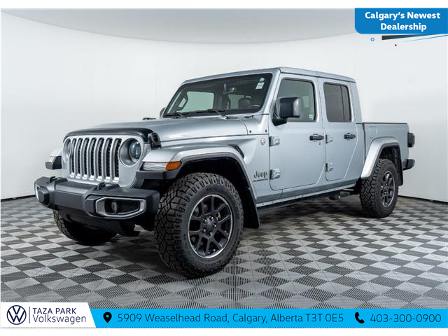 2023 Jeep Gladiator Overland (Stk: TU0246) in Calgary - Image 1 of 23