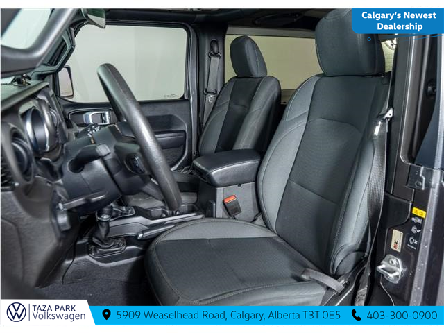 2022 Jeep Wrangler Sport (Stk: TU0245) in Calgary - Image 13 of 19