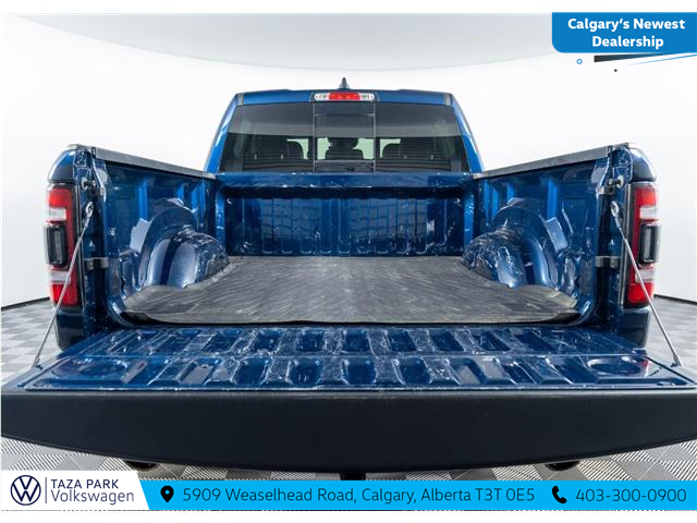 2023 RAM 1500 Sport (Stk: TU0244) in Calgary - Image 8 of 24