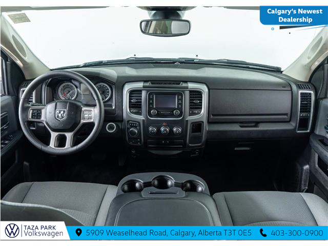 2023 RAM 1500 Classic SLT (Stk: TU0242) in Calgary - Image 22 of 26