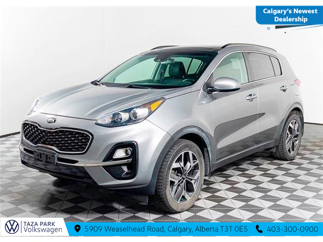 2020 Kia Sportage EX (Stk: TU0270) in Calgary - Image 1 of 17