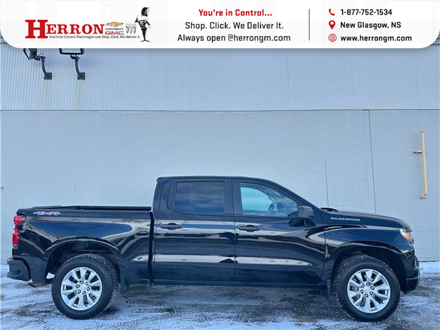 2024 Chevrolet Silverado 1500 Custom (Stk: 38006A) in New Glasgow - Image 2 of 14