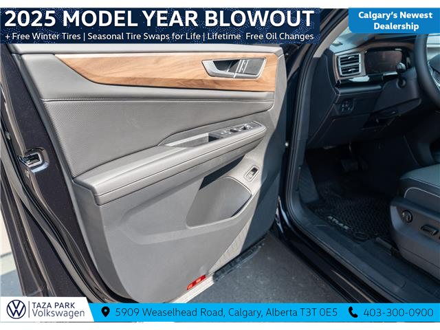 2025 Volkswagen Atlas 2.0 TSI Comfortline (Stk: TS-0310) in Calgary - Image 11 of 21