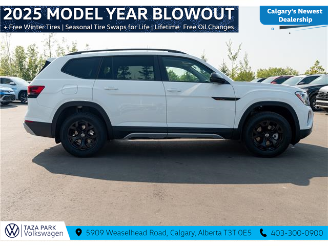 2025 Volkswagen Atlas 2.0 TSI Peak Edition (Stk: TS-0334) in Calgary - Image 4 of 22