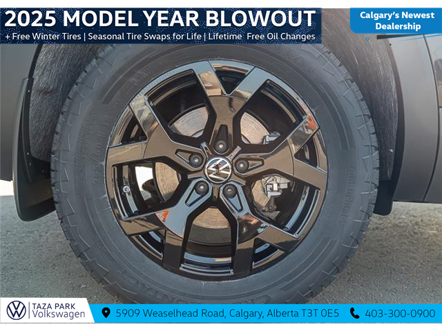 2025 Volkswagen Atlas 2.0 TSI Peak Edition (Stk: TS-0329) in Calgary - Image 10 of 29