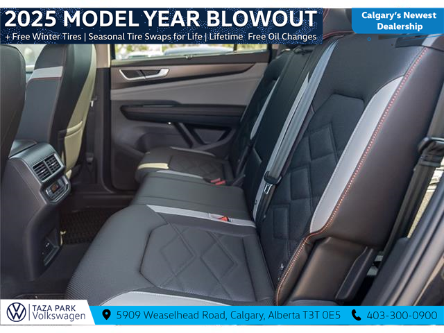 2025 Volkswagen Atlas 2.0 TSI Peak Edition (Stk: TS-0329) in Calgary - Image 28 of 29