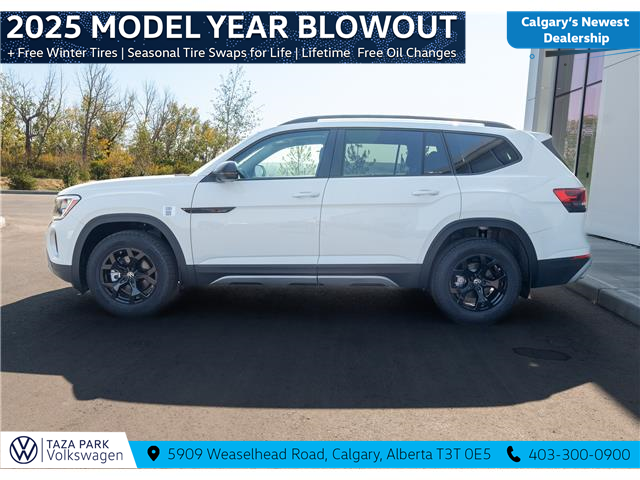 2025 Volkswagen Atlas 2.0 TSI Peak Edition (Stk: TS-0392) in Calgary - Image 8 of 27