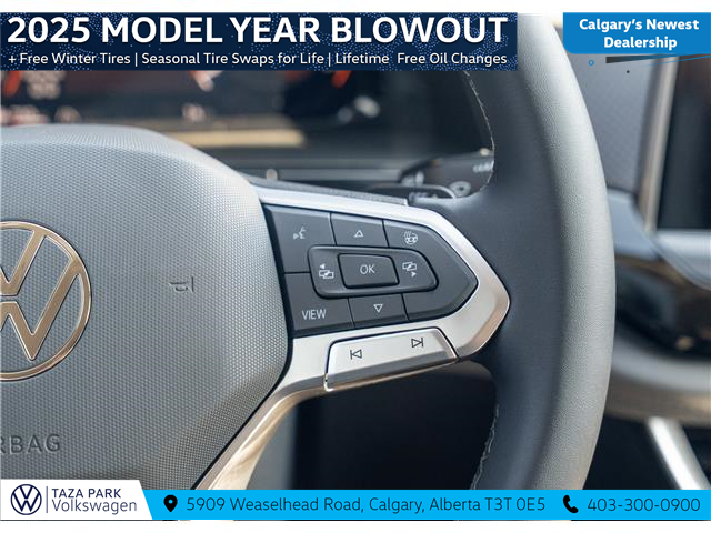 2025 Volkswagen Atlas 2.0 TSI Peak Edition (Stk: TS-0392) in Calgary - Image 18 of 27