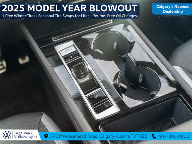 2025 Volkswagen Atlas 2.0 TSI Peak Edition (Stk: TS-0414) in Calgary - Image 20 of 25